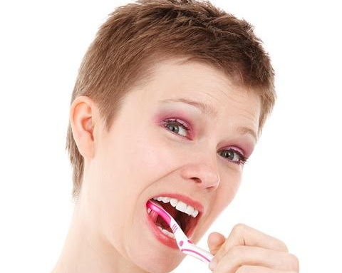 Help! 5 Tips to Know When You Can’t Brush | 68701 Dentist